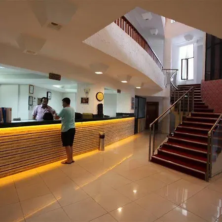 Otel Malhun 3*
